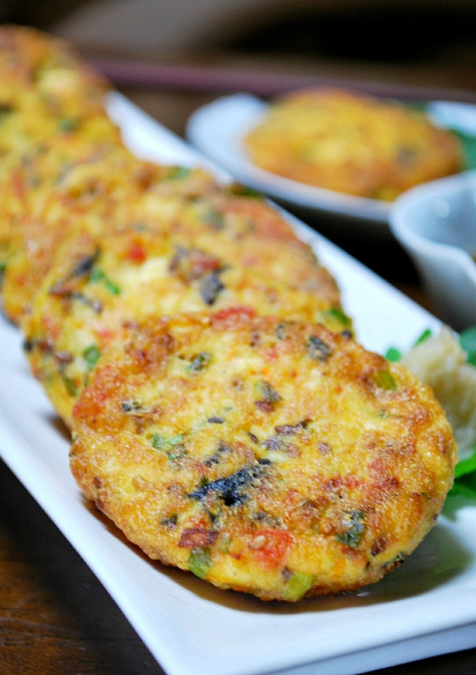 豆腐と鮭のヘルシーひりょうず？お焼き風？-レシピのメイン写真