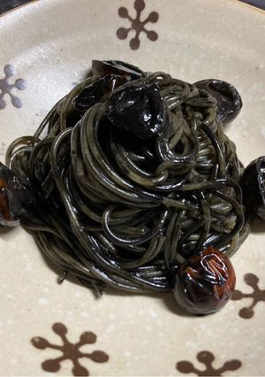 ミニトマトのイカスミクリームパスタ-レシピのメイン写真