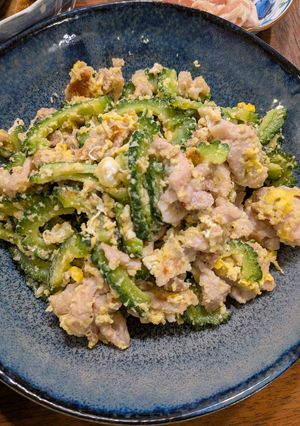 高野豆腐と豚のもも肉のゴーヤチャンプル-レシピのメイン写真