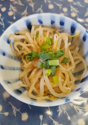 レンチンもやしのピリ辛ラー油和え-レシピのメイン写真