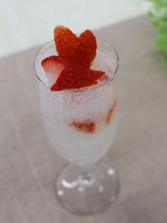 いちごのしゅわしゅわ寒天-レシピのメイン写真
