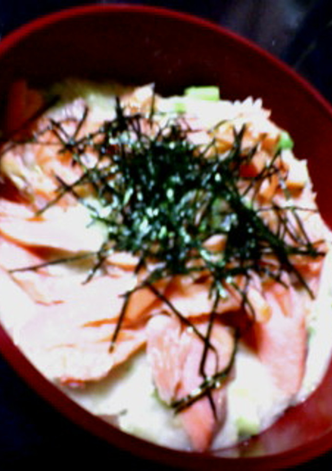 簡単★とろろ鮭丼-レシピのメイン写真