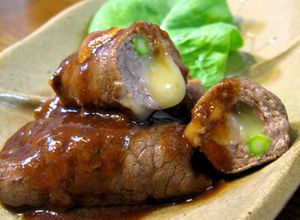 チーズとアスパラ牛肉巻き♡赤ワインソース-レシピのメイン写真