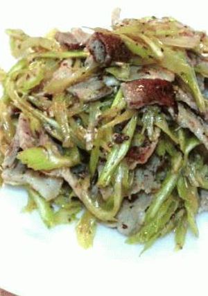 セロリと豚肉のシャキシャキちゃんぷるー-レシピのメイン写真