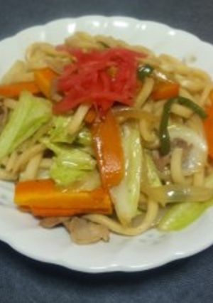 (増量)ヤマキめんつゆで焼きうどん-レシピのメイン写真