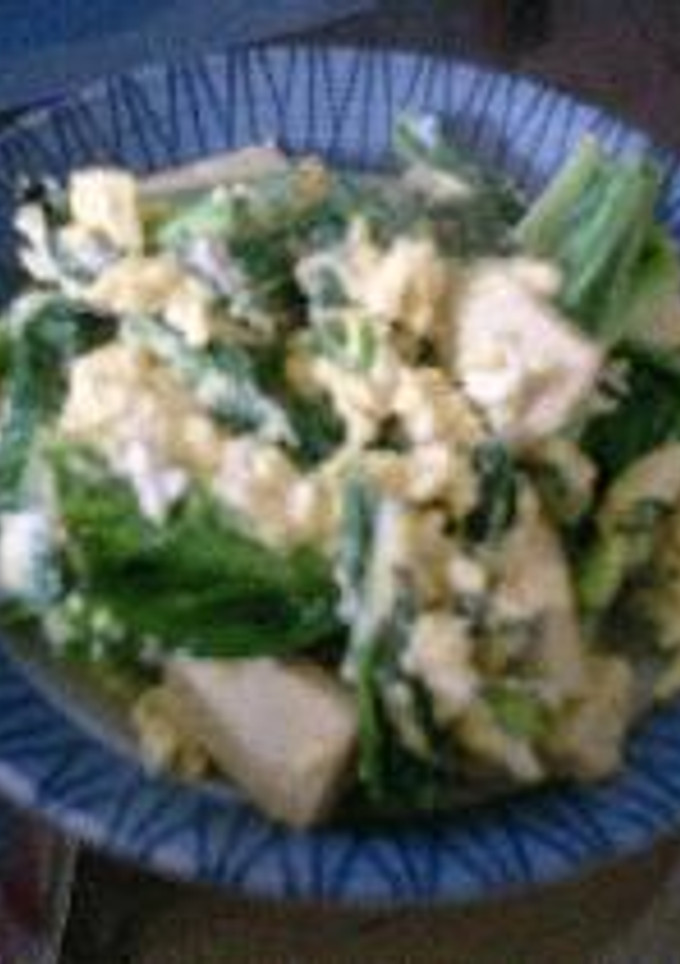 食卓に春を♪うるいの卵とじ-レシピのメイン写真