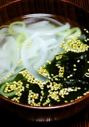 中華のお供に✾ワカメスープ-レシピのメイン写真