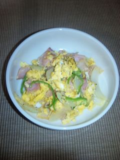 朝ごはんに♪ベーコン卵炒め-レシピのメイン写真