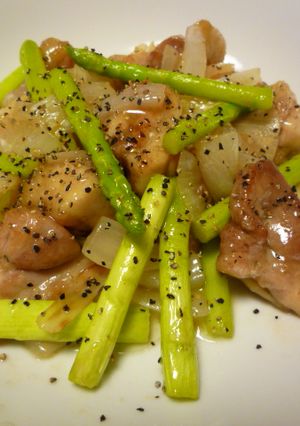 ♡◎鶏とアスパラガスのたっぷり黒胡椒炒め-レシピのメイン写真
