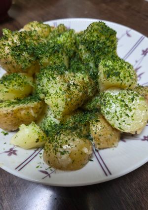 茹でた小芋でのり塩バター-レシピのメイン写真