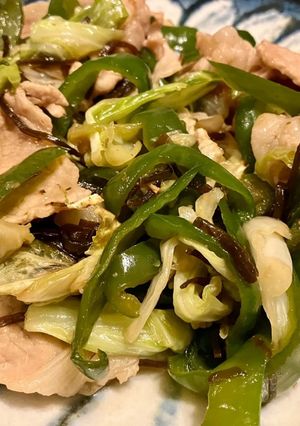 ピーマン・キャベツ・豚肉の塩昆布炒め-レシピのメイン写真