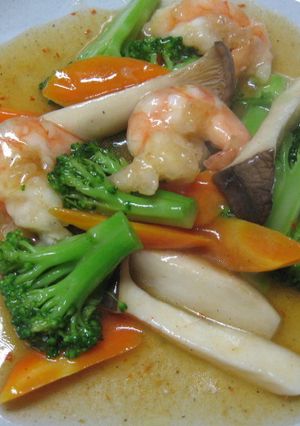 老舗の味！海老と野菜の辛味塩炒め-レシピのメイン写真