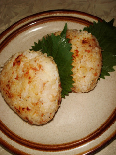 ごま油で☆チーズとしらすの焼きおにぎり-レシピのメイン写真