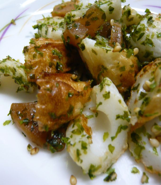 たくあん と ちくわのゴマ油炒め☆ by ばぶﾁｬﾝ 【クックパッド】 簡単