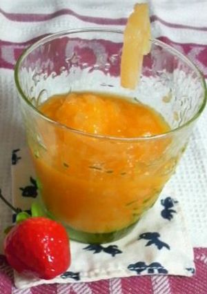 シミ予防・マンゴーとパインのスムージー♪-レシピのメイン写真