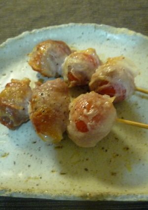 串焼き 豚バラ肉で野菜巻き(プチトマト)-レシピのメイン写真