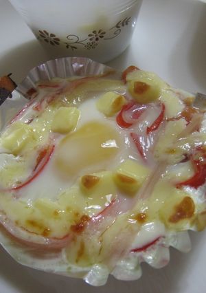 朝食にアルミハクで目玉焼き♪-レシピのメイン写真