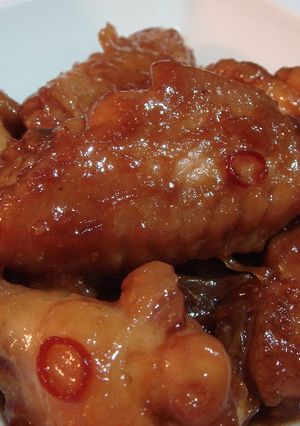 絶品☆鶏手羽と玉ねぎの甘辛煮-レシピのメイン写真