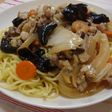 余った八宝菜で☆あんかけ焼きそば風