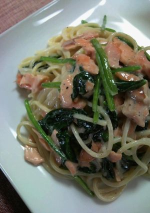 鮭とホウレン草のクリームパスタ-レシピのメイン写真