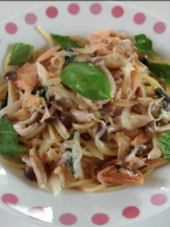 鮭とほうれん草のクリームパスタ-レシピのメイン写真