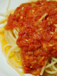 トマトの旨みたっぷりのトマトソースパスタ-レシピのメイン写真
