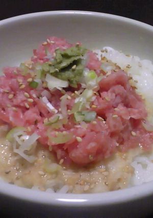 簡単・美味♪ネギトロでねばトロロ丼-レシピのメイン写真