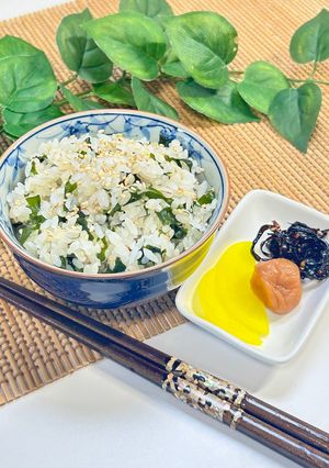 健康志向派に贈る🌾もち麦わかめご飯🌿-レシピのメイン写真