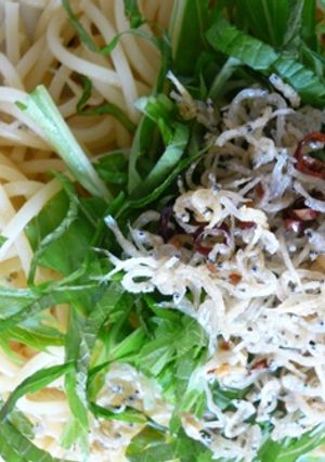 じゃこと水菜と大葉のペペロンチーノ！-レシピのメイン写真
