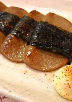 めんつゆバターで♪黒はんぺんの磯辺焼き-レシピのメイン写真