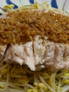 香味ダレでおいしい♪蒸し鶏-レシピのメイン写真