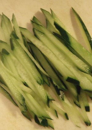 冷やし中華や中華くらげに♪きゅうり!!-レシピのメイン写真