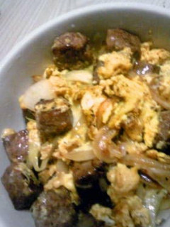 ふわふわ卵のサイコロステーキ丼!-レシピのメイン写真