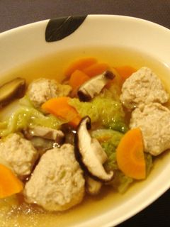 ボリュームたっぷり☆白菜と鶏団子のスープ-レシピのメイン写真