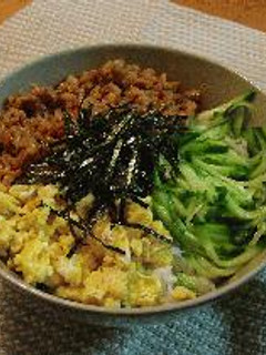 三色丼-レシピのメイン写真