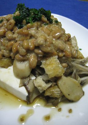 ♪豆腐のエリンギ舞茸納豆のせサラダ♪-レシピのメイン写真