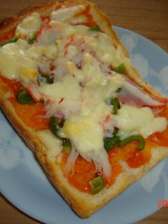 朝食に!簡単カニピザトースト-レシピのメイン写真