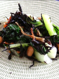 チンゲン菜とひじきのソテー-レシピのメイン写真