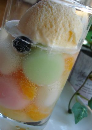 パステルカラーな白玉クリームソーダ-レシピのメイン写真