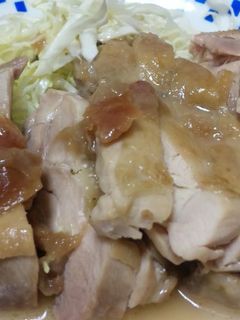 簡単!鶏モモ肉のサッパリ梅干し煮-レシピのメイン写真