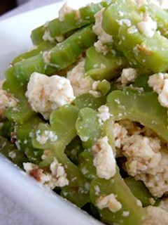簡単！水切り不要！ゴーヤと豆腐の味噌炒め-レシピのメイン写真