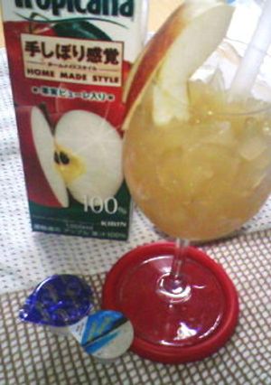 りんごジュースで飲むゼリー-レシピのメイン写真