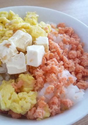 こりゃ意外!?三色ご飯-レシピのメイン写真