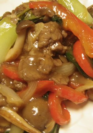 牛肉とちんげんさいのオイスター炒め-レシピのメイン写真