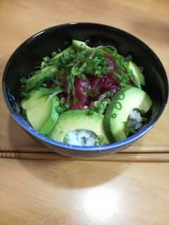 節約?まぐろとアボカドの丼-レシピのメイン写真