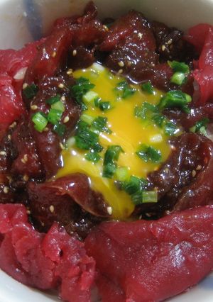 お店の味!まぐろユッケ丼☆ユッケのタレ-レシピのメイン写真