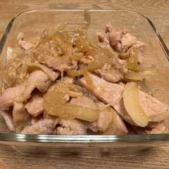 รูปของ 豚肉と玉ねぎの味噌漬け焼き