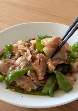 【楽めし】豚バラとピーマンの甘辛しょうが焼き-レシピのメイン写真