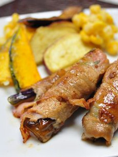 豚と茄子のくるくる巻き*野菜チップ-レシピのメイン写真