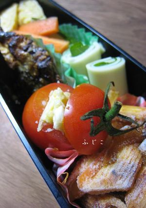 ：弁当：スクランブルエッグinトマト-レシピのメイン写真